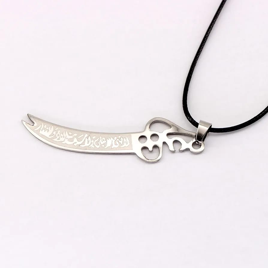Elegant Pendant Necklace & Black Candle Set – 4 Pcs Combo